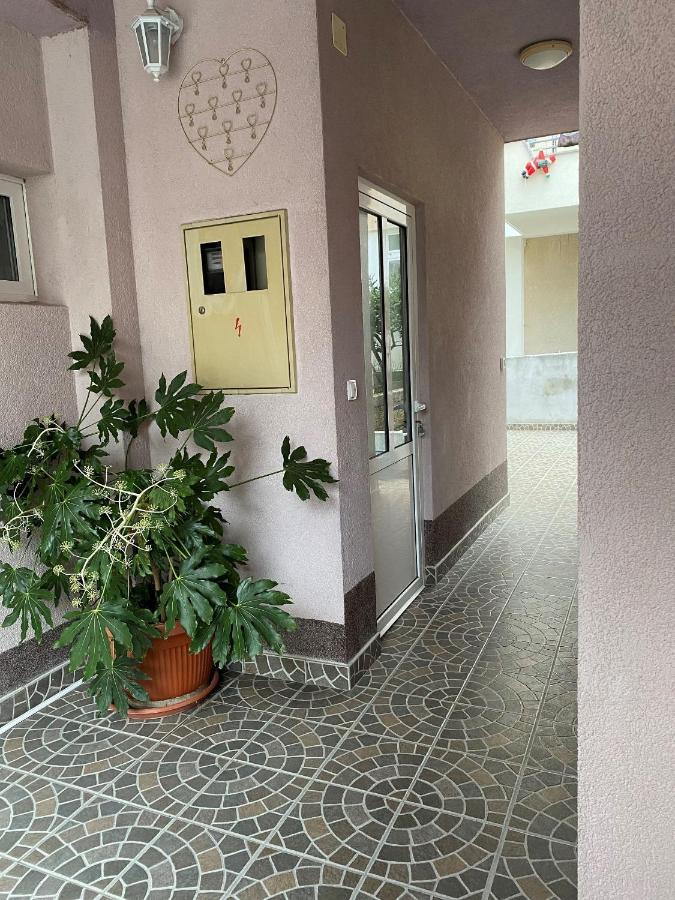 Apartments Dragan Baška Voda Εξωτερικό φωτογραφία