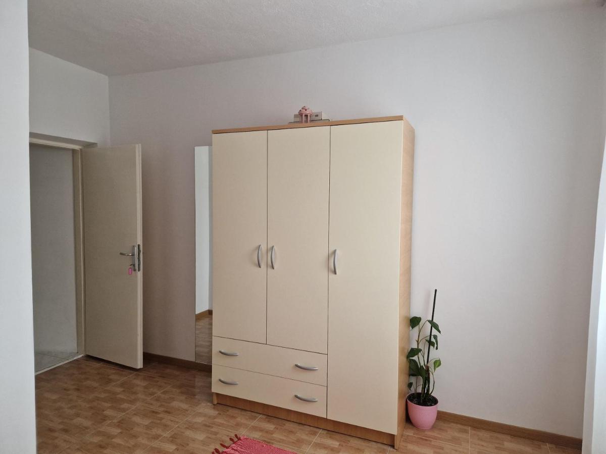 Apartments Dragan Baška Voda Εξωτερικό φωτογραφία
